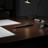 DELUXE PEN - Classy Metal Pen with PU Cover for a Luxurious Writing Experience - Image 10