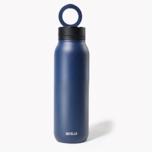 BOTELLA PRO - 900ml Multi-Functional Drink Bottle with Magnetic Phone Loop - Image 33