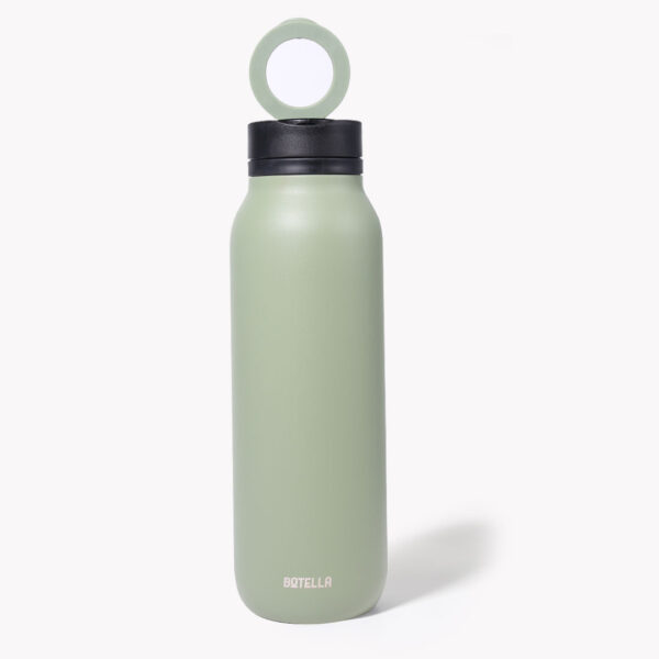 B_900ml_GREEN2 BOTELLA PRO - 900ml Multi-Functional Drink Bottle with Magnetic Phone Loop - Image 1