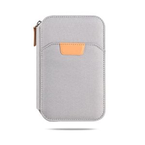 RPET TRAVI - Eco-Friendly Travel Wallet with Multiple Slots and Zipper Closure - Image 5