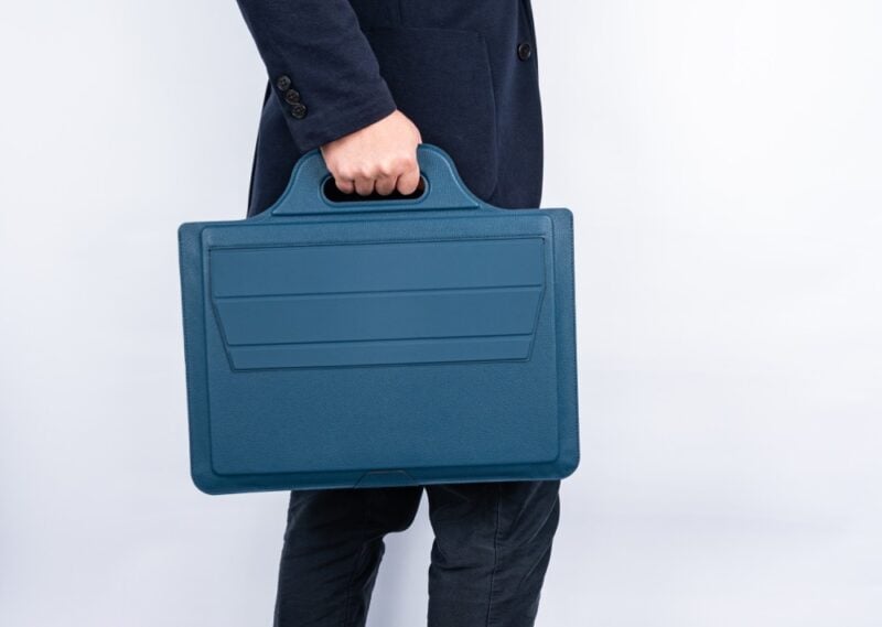 LAPCASE PRO - Eco-Friendly PU Laptop Sleeve that Converts into a Handy Workstation - Image 2