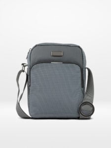 O Cross Travel Bag Lightweight - Image 8
