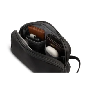 O Pouch Modern Essentials Bag - Image 60
