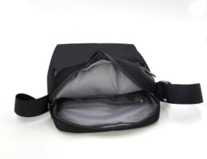 O Cross Travel Bag Lightweight - Image 17