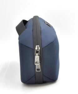 O Case Travel Bag - Image 18