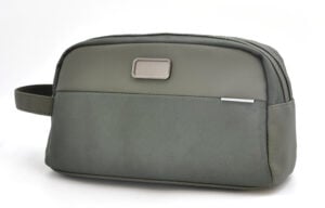 O Pouch Modern Essentials Bag - Image 22