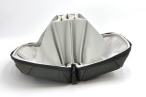 O Case Travel Bag - Image 25