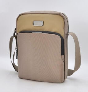 O Cross Travel Bag Lightweight - Image 36